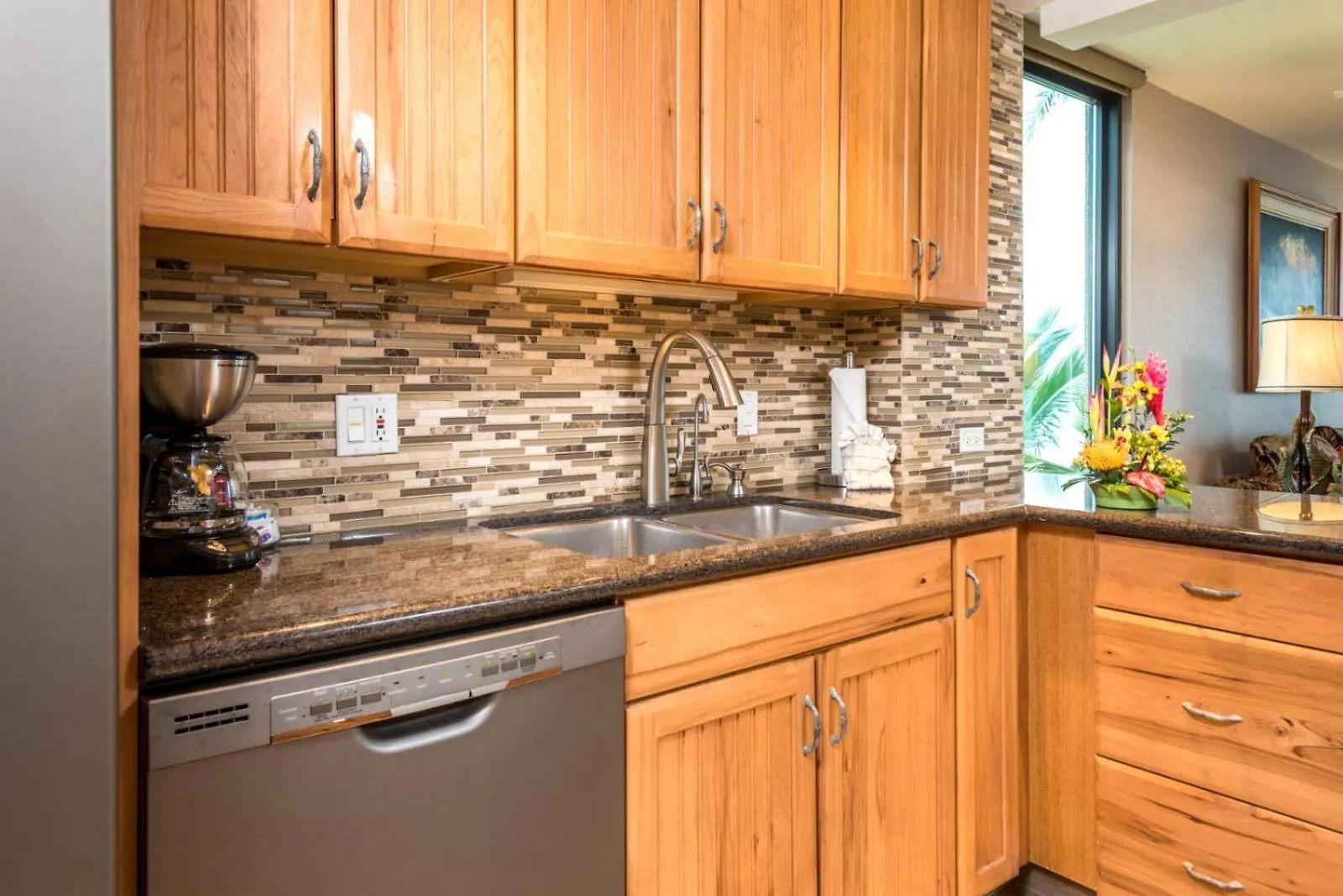 Апартаменты Kbm Resorts Free Car Mahana Oceanfront Stunning 2-Bedroom Condo Mah-419