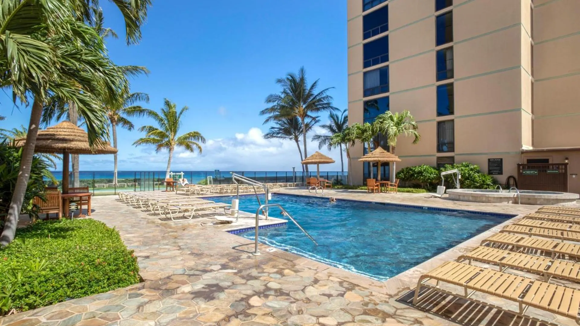 Kbm Resorts: Oceanfront Mahana with Rental Car Kaanapali